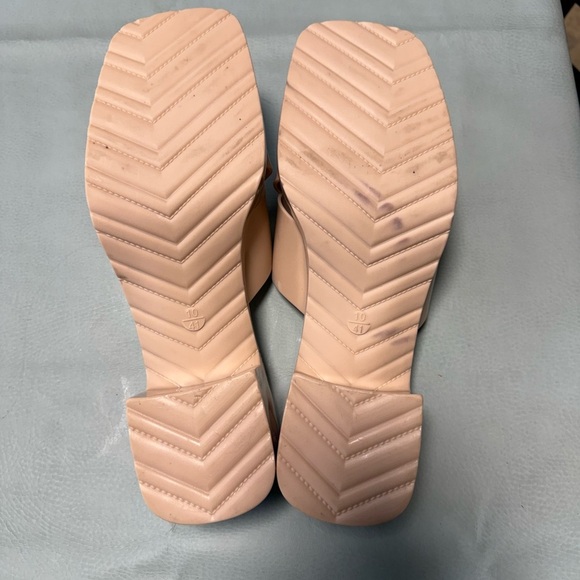 Steve Madden Jomay Cross Strap Jelly slides in nude - Picture 5 of 5
